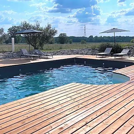 La Grange De La Dupuise