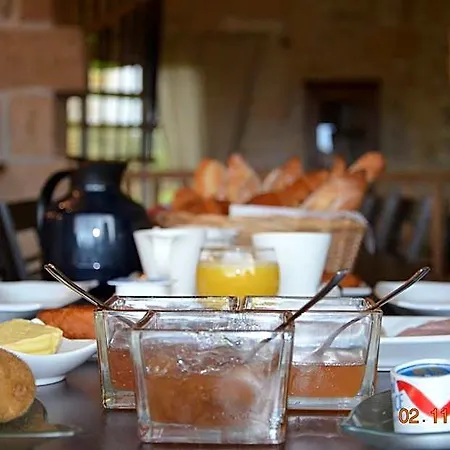 La Grange De La Dupuise Couette-café