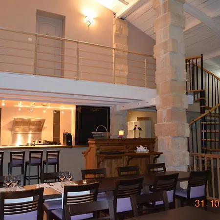 La Grange De La Dupuise Bed and breakfast 3*