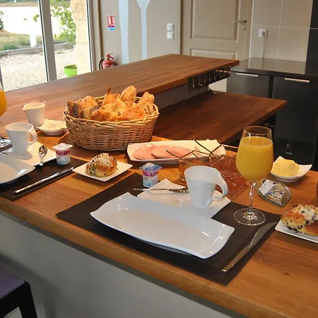 Couette-café La Grange De La Dupuise 3*