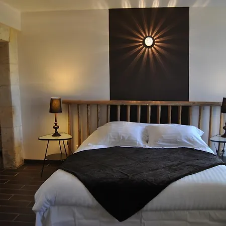 Bed and breakfast La Grange De La Dupuise 3*